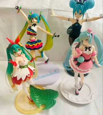 하츠네 미쿠 피규어 4체 세트