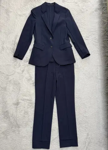 유니클로 감동 수트 & 팬츠