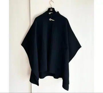 M-premier BLACK 메탈 부품 미들 판초 정가 9.9만