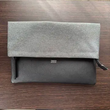 TAKEO KIKUCHI 클러치백 그레이/블랙