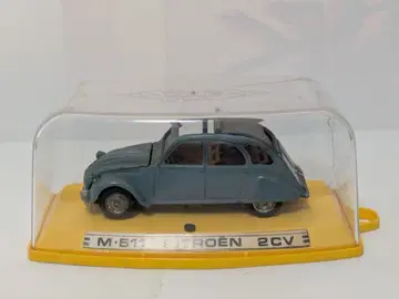 오토피렌 1/43 시트로엥 2CV 블루