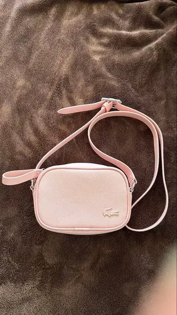 Lacoste 핑크 숄더백