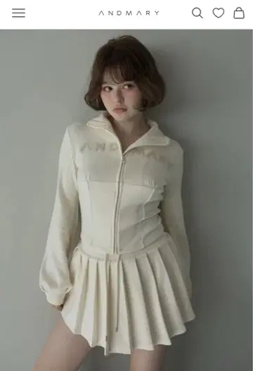 andmary lace logo set up ivory