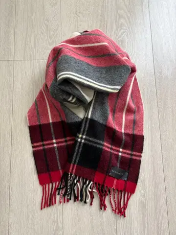 새상품급 BEEG&CO 머플러