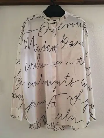 VERMEIL par iena 손글씨풍 문자 패턴 긴팔 셔츠