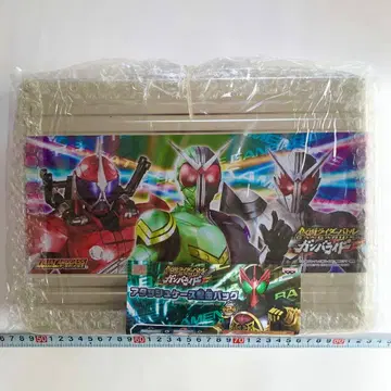 가면라이더 배틀 간바라이드 아타셰 케이스형 캔 백 데이터 카드더스