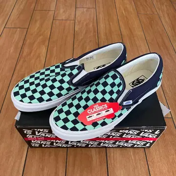 미사용품 VANS CLASSICS 체크 무늬 슬립온