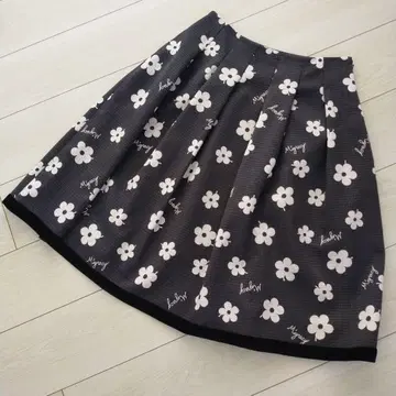 엠즈 그레이시 스커트 size 40 블랙