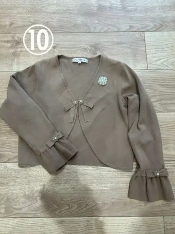 Super Beauty 가디건