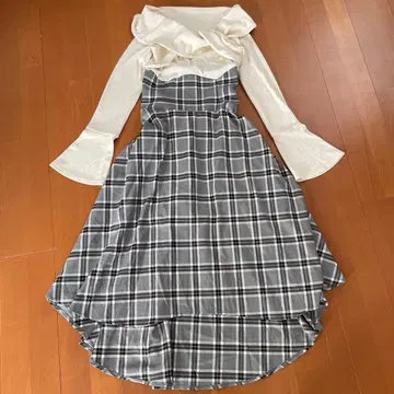 dazzlin 트위스트 크로스 도킹 원피스