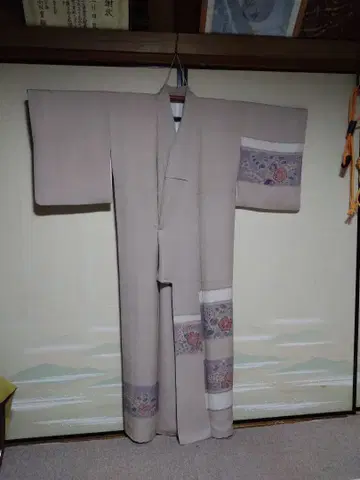 레트로 부착 순수 실크