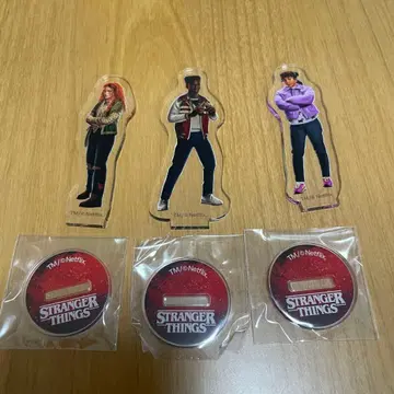 기묘한 이야기 아크릴 스탠드 맥스 루카스 에리카