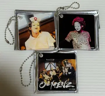 O-MENZ 아크릴 키링 세트