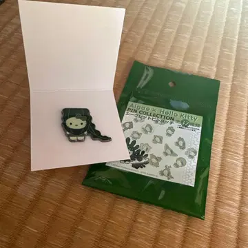 [ 미사용 새상품 ] 해초 키티 핑 배지 만박 일본관 마콘부