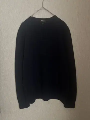 A.P.C 심플 니트 네이비 로고