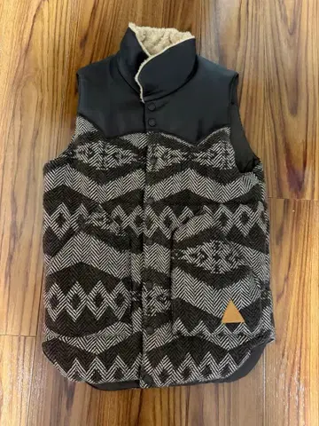 인디언 모터사이클 다운 베스트 L 사이즈