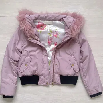 미셸 마카롱 크롭 다운 자켓