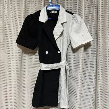 블랙/화이트 반팔 셔츠 원피스