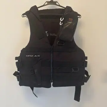 United Mazume 미사용 새상품 블랙 구명 조끼 프리 사이즈