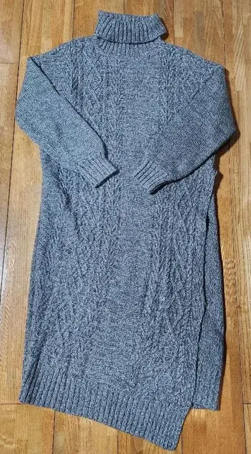 BEAMS HEART 케이블 짜임 니트 원피스 그레이