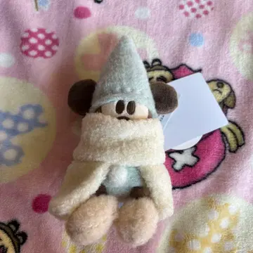 릴린린 인형 배지