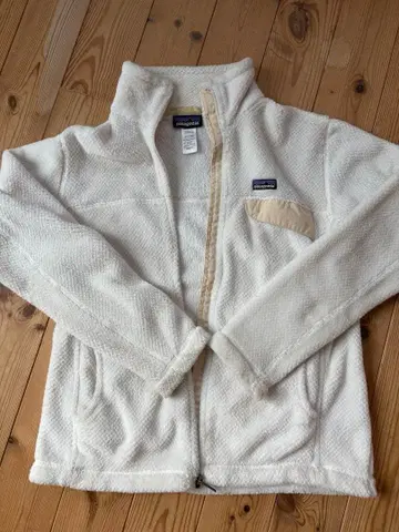 patagonia 리툴 플리스 자켓 화이트