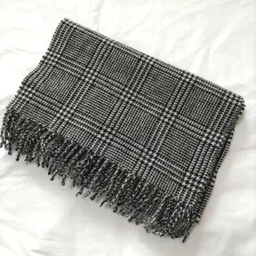 캐시미어 100% 체크 무늬 프린지 머플러