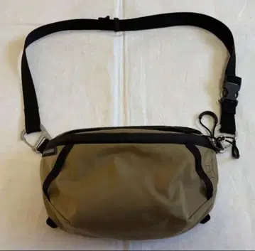 퍼고웍스 HB101 스위치 M 다크 베이지