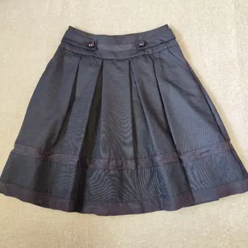 미사용 새상품 클레테 베일 플리츠 플레어 스커트 S