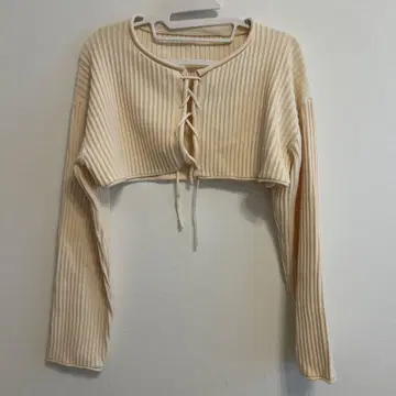 리브 편직 크림색 크롭 상의
