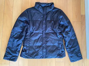 블랙 다운 자켓 퀼팅 디자인