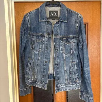 ARMANI EXCHANGE 블루 데님 자켓