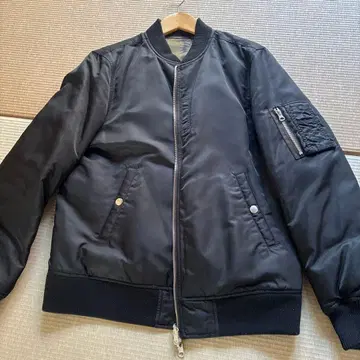 나노 유니버스 봄버 자켓 블랙 올리브