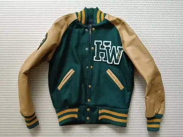 헌팅월드 바시티 자켓 Skookum x Hunting World