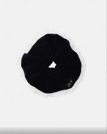 Bibiy. MILLIE SHUSHU 비비슈슈 블랙