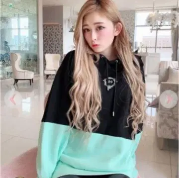 미사용 새상품! Rady 후드티 민트 그린 x 블랙 바이컬러 후드 부착