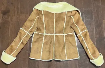 ungrid 페이크 무스탕 코트