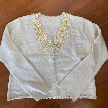 토쿠코 프리미에 에보 상의 가디건