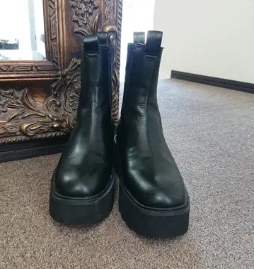 새상품급 찰스&키이스 사이드 고어 부츠 블랙 통굽