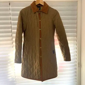 새상품급 LAVENHAM 퀼팅 코트