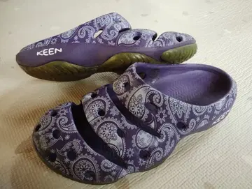 KEEN 요기 아츠 샌들 27cm 에도 보라색 페이즐리 무늬