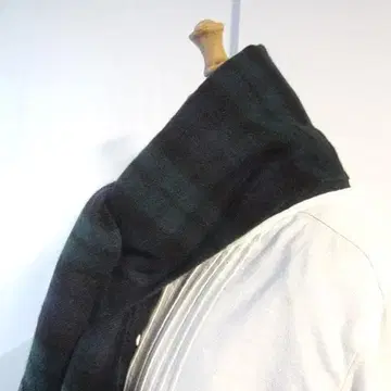 새상품급 Cashmere blend 타탄 체크 울 머플러