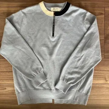 SWITCH MOTION crocodile 라이트 블루 니트 스웨터