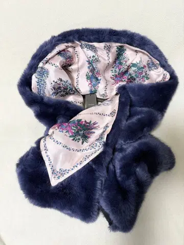 3만 엔 정도 마니풀리 에코 퍼 실크 스톨 머플러 미사용 새상품