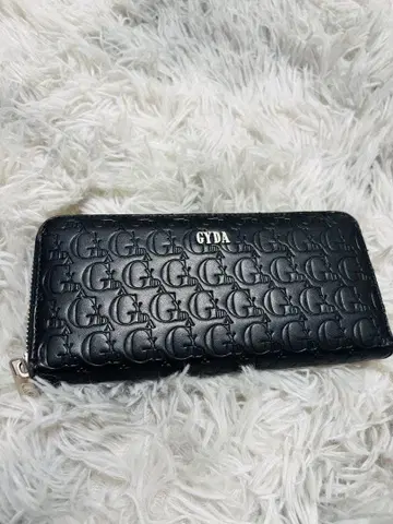 GYDA 블랙 장지갑