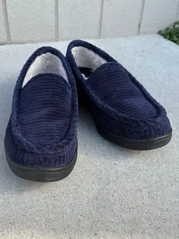 Gravis 코듀로이 슬립온