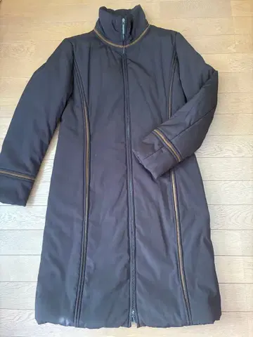 새상품급 스포츠 맥스 충전솜 다운 코트