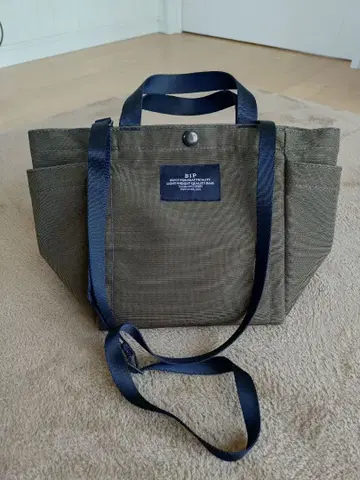 BAGINPROGRESS 토트백