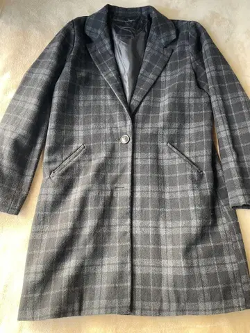 그레이 계열 체크 L 사이즈 체스터 코트