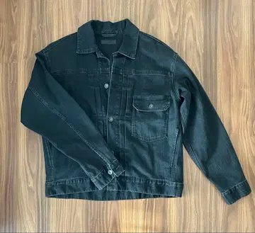 유니클로 블랙 데님 세컨드 타입 데님 자켓 M